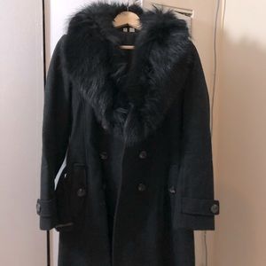 Women's Double Breasted Coat with Belt and Removable Fur Collar